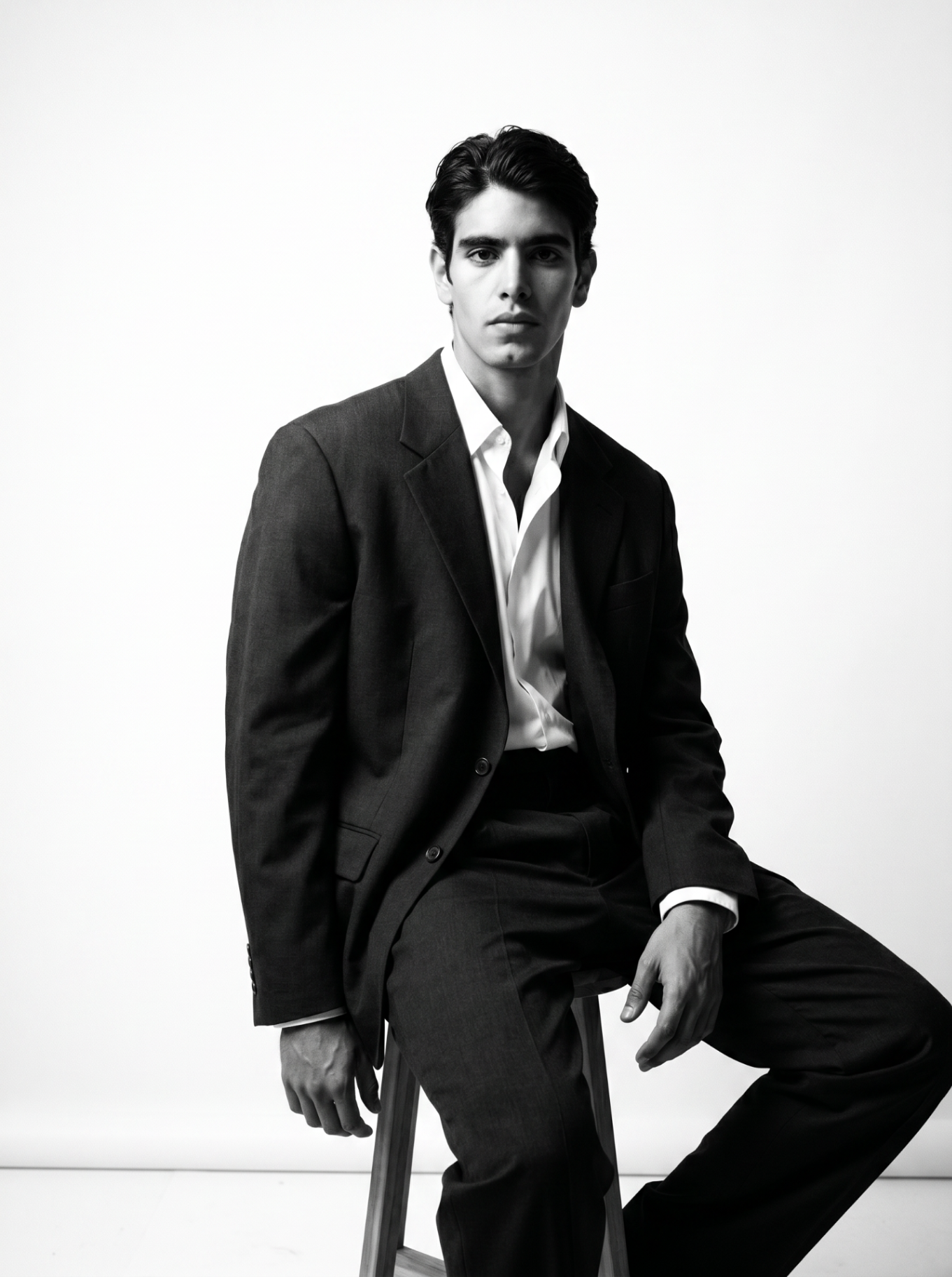 Editorial 100% IA — retrato de alfaiataria